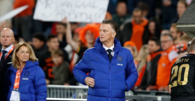 Van Gaal hint weer naar systeemwissel: 'Dit Oranje is gemaakt voor 5-3-2'