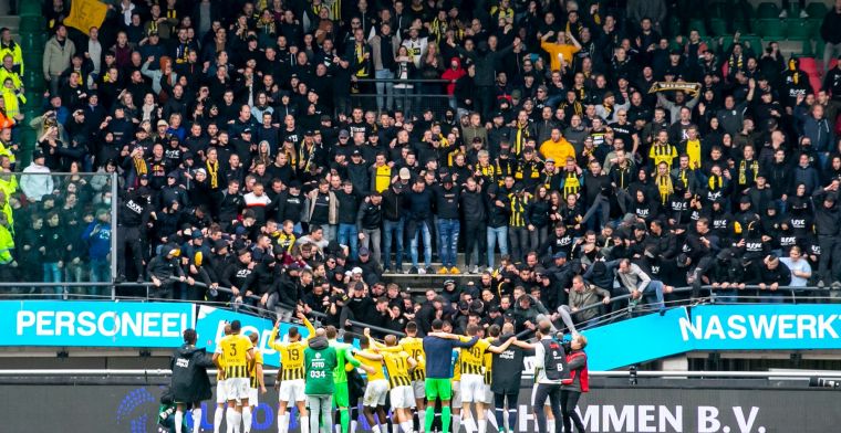 'Veel meer mensen dan toegestaan' in uitvak NEC: 'Paar meter beton doormidden'