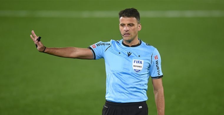 Arbiter van Ajax - Dortmund krijgt kritiek in eigen land: 'Begrijpen we niets van'