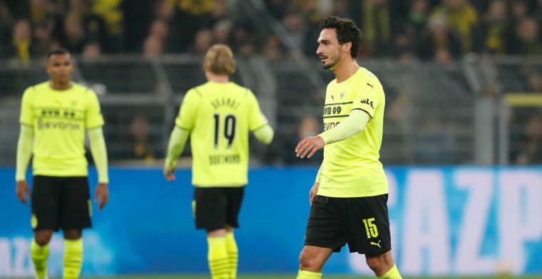 Hummels uit frustratie na rode kaart: 'Antony moet leren om een sportman te zijn'