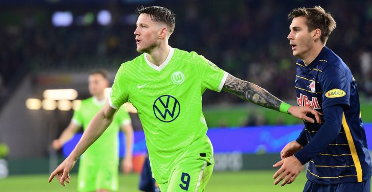 Weghorst weer blij: 'Van Bommel en Wolfsburg pasten niet bij elkaar'